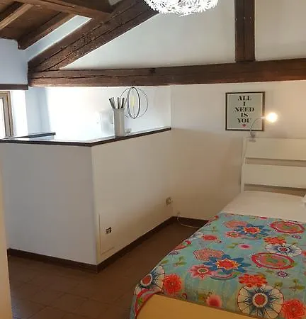Appartamento Mansarda A S Vitale